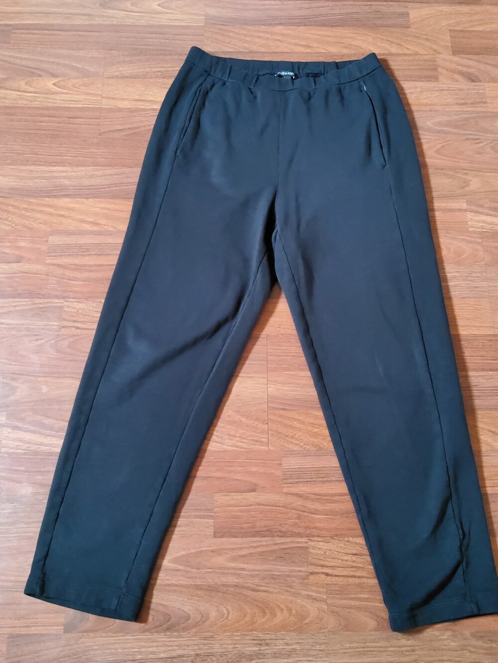Eileen Fisher 100% Organic Cotton Pull-On Tapered Pants - Small Black